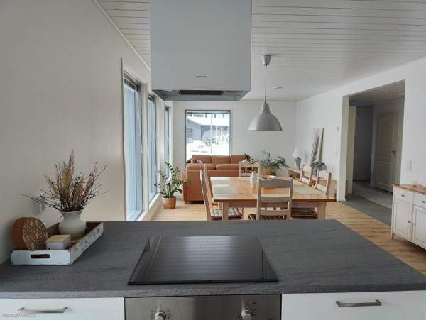 5h + k + 2 ph + wc + s + khh + autok + varasto  Tuusula – foto 4