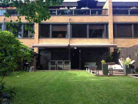 5h, k, rt, 3 x wc, kph, s/ uima-allasosasto, th, k  Helsinki