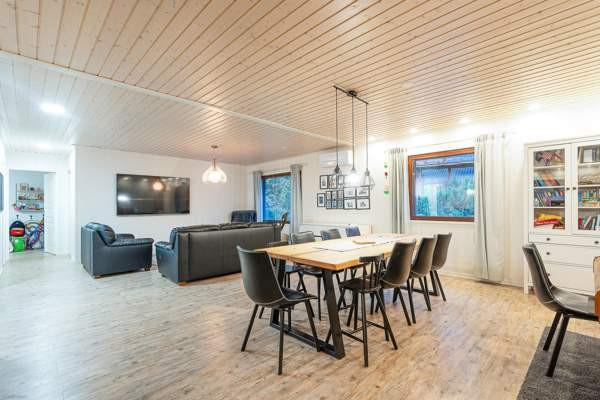 Omakotitalo + erillinen isoautotalli + talvilämmin  Pöytyä - valokuva 2