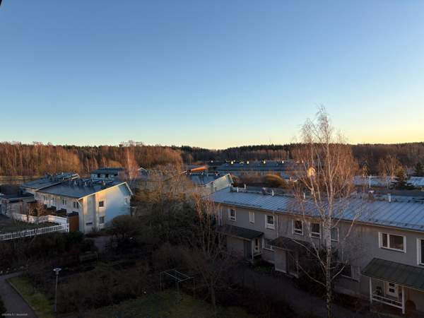 2h + kk + kph + iso lasitettu parveke  Helsinki – foto 3