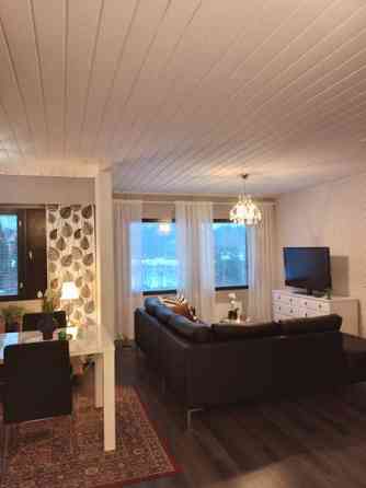 2h + k + s + kph + wc + varasto + autokatos  Углеуральский