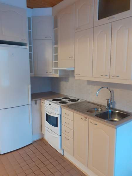 4 h + avok + kk + 2 kph + 2 parveketta  Kokkola - valokuva 1