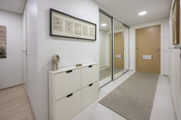 3h+k, 2 vaatehuonetta, kph +sauna sekä 2 WC tilaa,  Tampere - valokuva 7