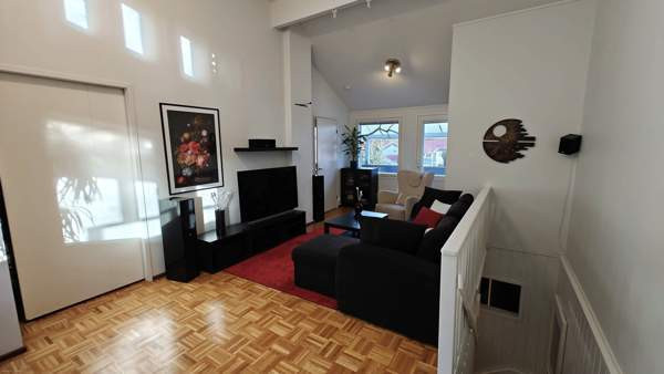 3h + tupak + kph + s + 2wc + khh + p + var + ak  Jyvaeskylae - photo 1