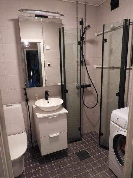 3h + k + kph + vh + lasitettu parveke  Turtkul - valokuva 4