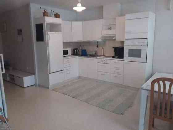 Olohuone keittiö, makuuhuone , tilava wc .  Artjärvi