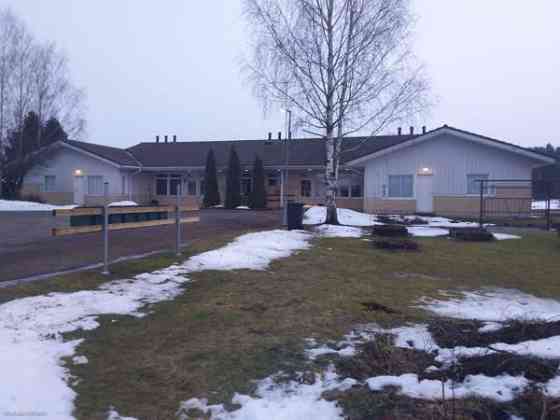 Olohuone keittiö, makuuhuone , tilava wc .  Artjärvi