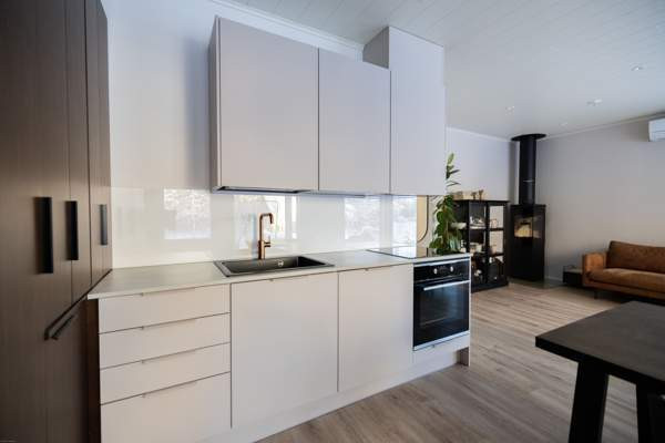 3h + k + kph + s + vh + khh + wc + ak + var  Joensuu - photo 1