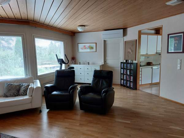 4h + k + 2wc + s + kph + pukuh + khh + varasto + k  Orimattila - valokuva 6