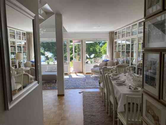 4h + k + rt + vh + WC + kh + s (muutettu kylpyhuon  Helsinki