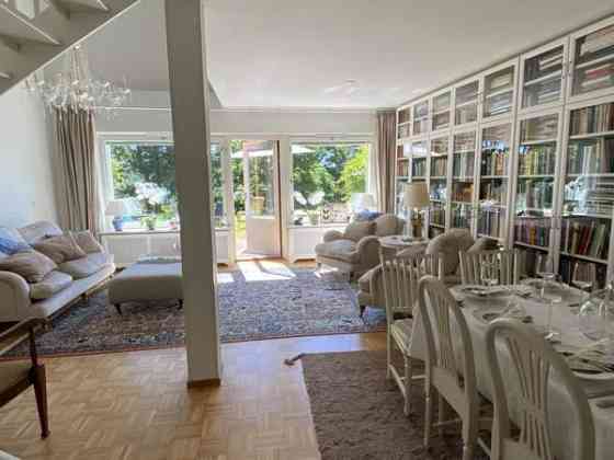 4h + k + rt + vh + WC + kh + s (muutettu kylpyhuon  Helsinki