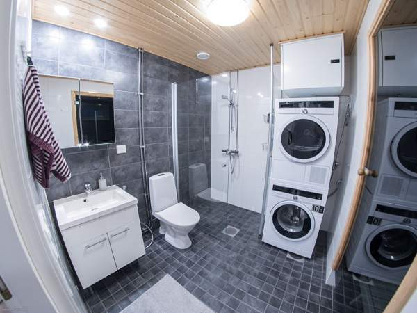 4h + k + s + kph / wc + wc + vh + ak + var + las.p  Oulu – foto 5