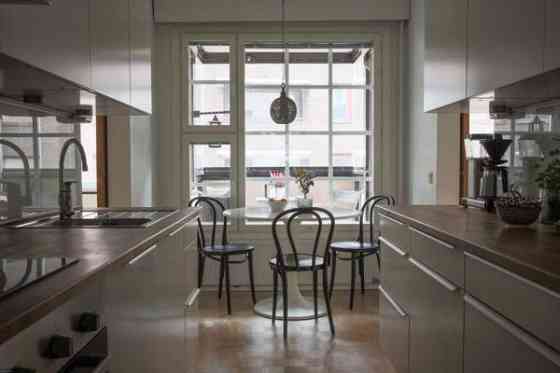 2h + k + kph + lasitettu parveke  Helsinki