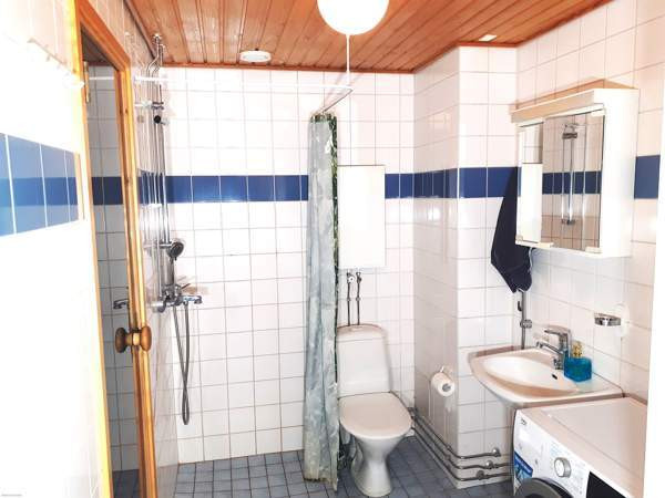 2h + kk + s + p  Helsinki - valokuva 8