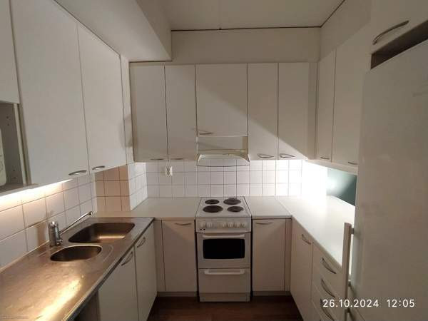 2h + kk + s + p  Helsinki - valokuva 5