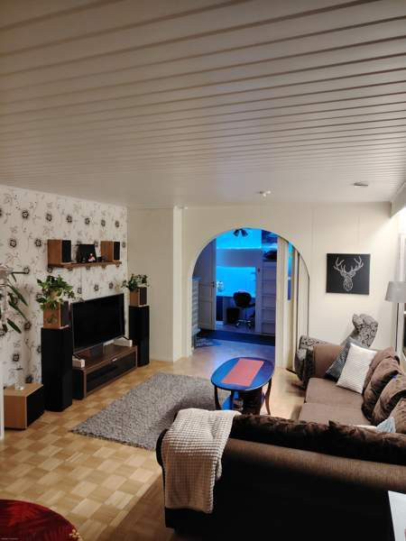 Oh, k, 2mh,th,khh,ph,s,wc. autotalli+lämmin varast  Hamina - valokuva 6