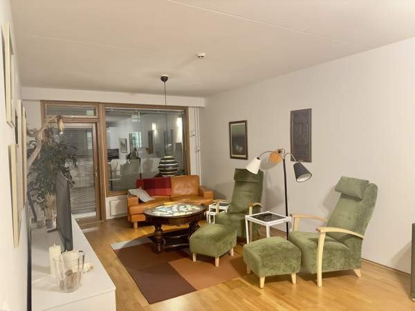 2h + avok + p+vh  Helsinki - valokuva 1