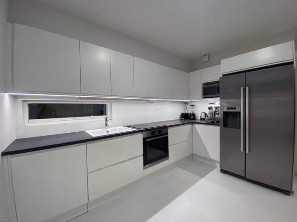 3 mh, askartelutila, keittiö, oh, 3 wc, kph, s, ul  Helsinki - изображение 7