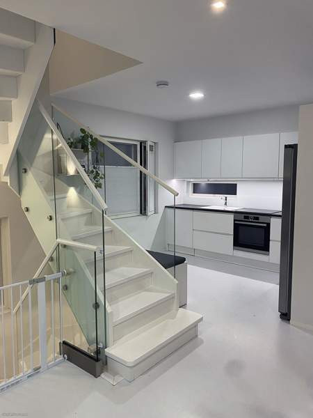 3 mh, askartelutila, keittiö, oh, 3 wc, kph, s, ul  Helsinki - изображение 6