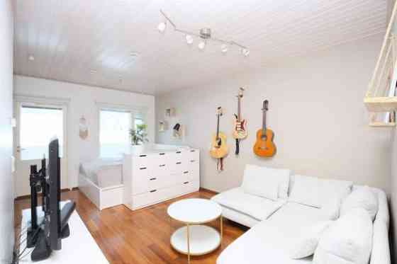 2h, k, s, kph, vh, las.p + autokatos & varasto  Jyvaeskylae