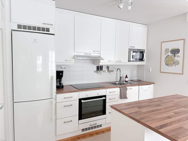 2h + avok + kph + vh + terassipiha  Vantaa - valokuva 4