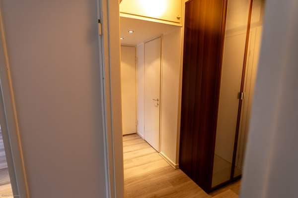 2h + kk + vh + lasitettu parveke  Helsinki - изображение 5