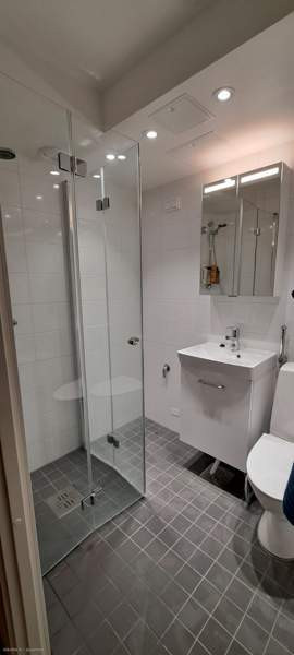 2h + kk + kph + vh + lasitettu parveke  Vantaa - valokuva 7