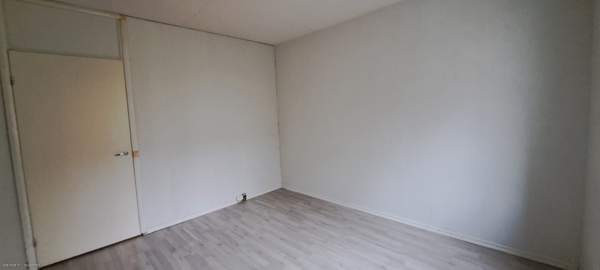 2h + kk + kph + vh + lasitettu parveke  Vantaa - valokuva 8