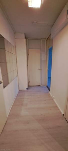 2h + kk + kph + vh + lasitettu parveke  Vantaa - valokuva 3