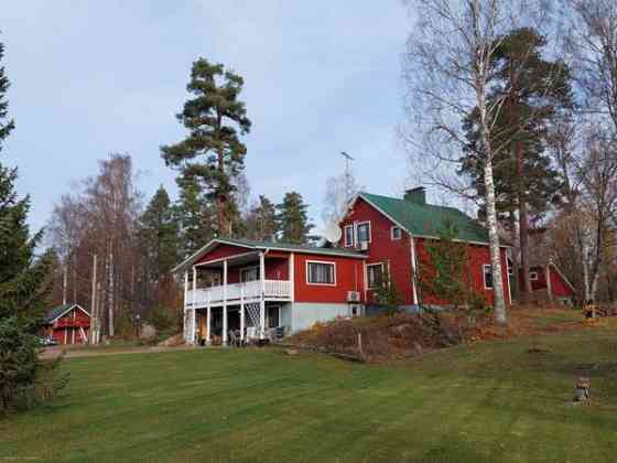 4 - 6 h, 3kph, 2keittiötä, sauna, pihasauna  Pyhtää