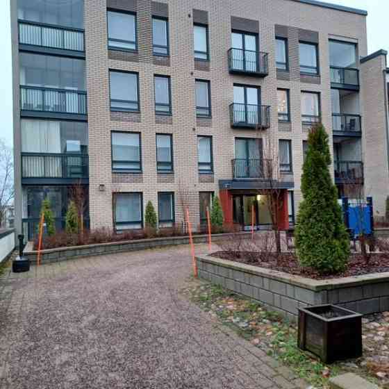 3h + k + kh + lasitettu parveke  Helsinki