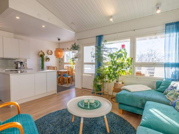 4h, avok. 2x wc, tkh, kph, s, khh, var, ak, parv,  Tampere - valokuva 4