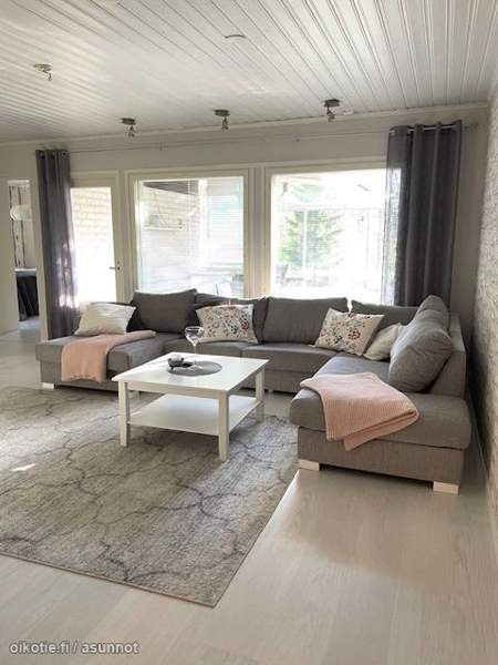 3mh + vh + oh + k + khh + ph + s + wc  Seinäjoki - valokuva 4