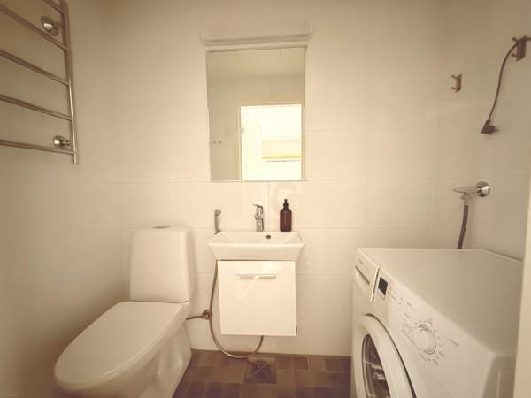 6h + k + iso koko asunnon levyinen parveke  Espoo – foto 5