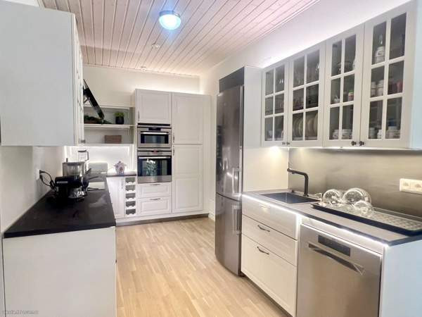 4h + k + s +kph +wc + p +2 auton autotalli + 2 aut  Kaarina - photo 1