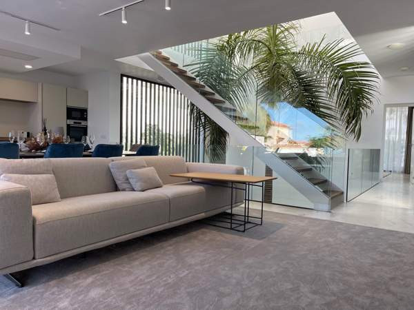 7h + p  Adeje - valokuva 4