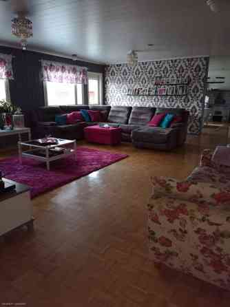 6mh + k + oh + 2 ph + s + khh + 3 wc + 2 et  Lapinlahti