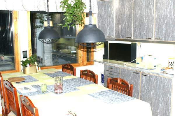 yläkerta asunto= 5 huonetta /Alakerassa  2 huonett  Jyväskylä - valokuva 8