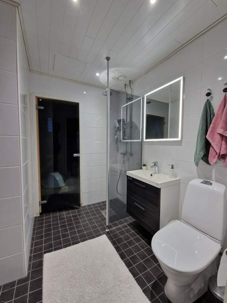 3h + k + s + khh + wc  Varkaus - valokuva 8