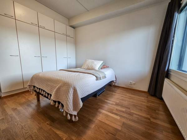 2h + kt + s + las.parveke  Oulu - valokuva 8