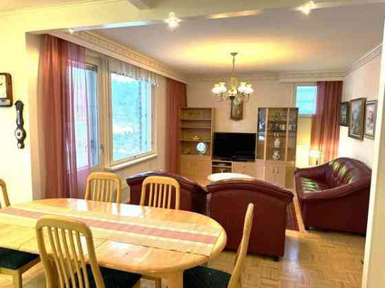 3h+avok+vh+kph+s+wc+kaksi parveketta+porrashissi  Kitee