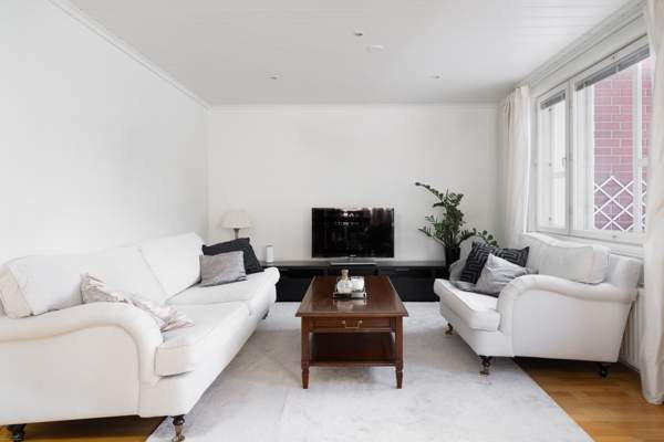 5H+K+S+2xKPH+3xWC+KHH+3xP. Lisäksi huoneet ullakol  Espoo – foto 4