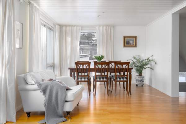 5H+K+S+2xKPH+3xWC+KHH+3xP. Lisäksi huoneet ullakol  Espoo – foto 3