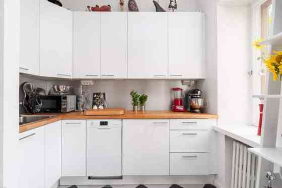 2h, avokeittiö, halli, kph, wc  Helsinki