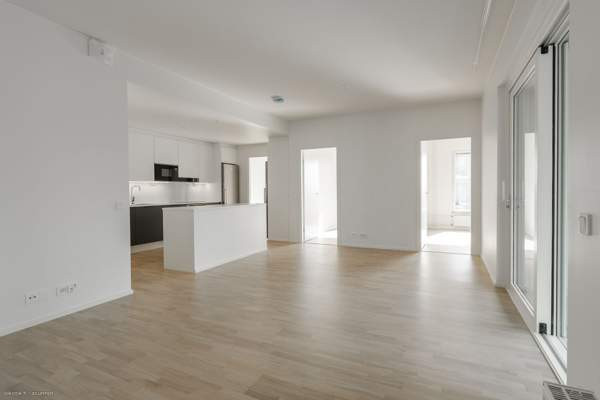 4h+avok+kph+s+wc+p  Helsinki – foto 1