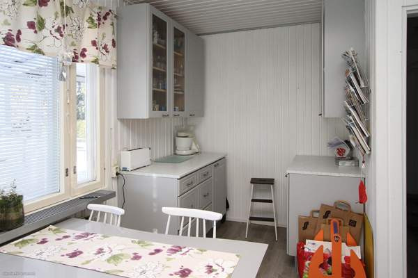 4h, k, s, ph, wc, autotalli  Urjala - valokuva 4