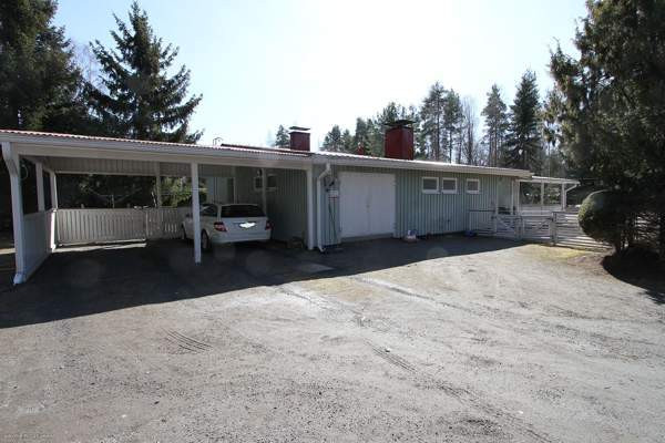 4h, k, s, ph, wc, autotalli  Urjala - valokuva 1