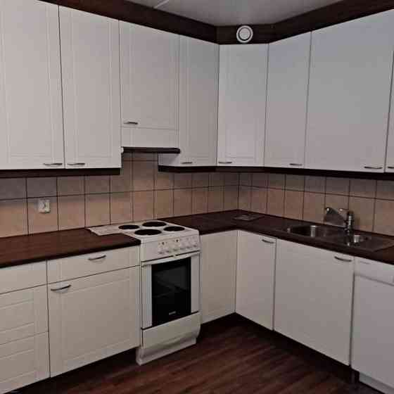 2h + k + lasitettu parveke + kh/wc + vh  Heinola