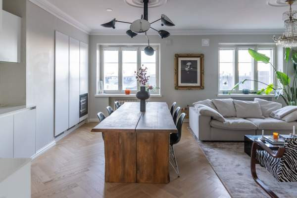 3h + avok (yj mukaan 2h)  Helsinki - valokuva 2