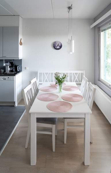 3h + k + kph + s + las.parveke  Helsinki - photo 6